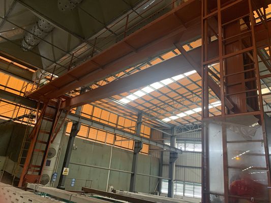 अच्छा दाम AC220V 50Hz पावर सप्लाई एनोडाइजिंग प्रोडक्शन लाइन, स्थिर प्रदर्शन और एल्यूमीनियम एनोडाइजिंग लाइन के लिए 8-12µm फिल्म मोटाई के साथ ऑनलाइन
